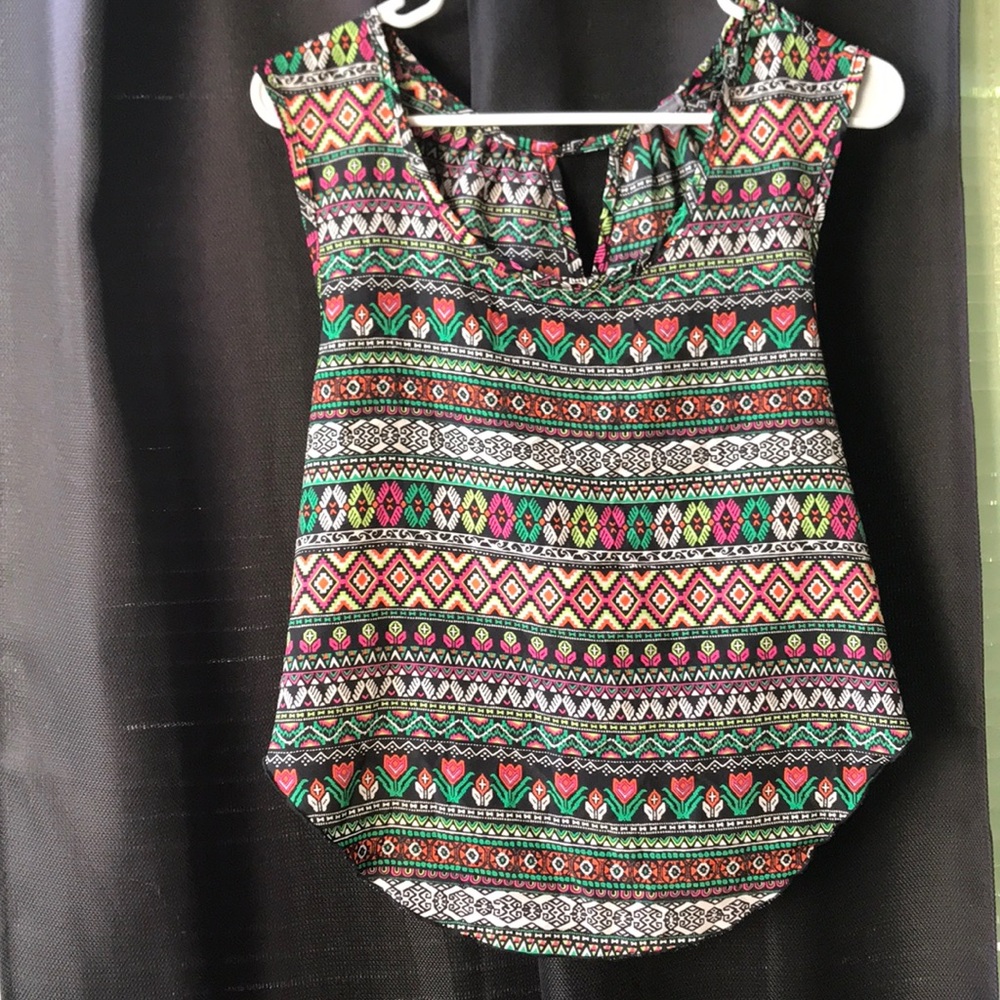 Black tribal print tank